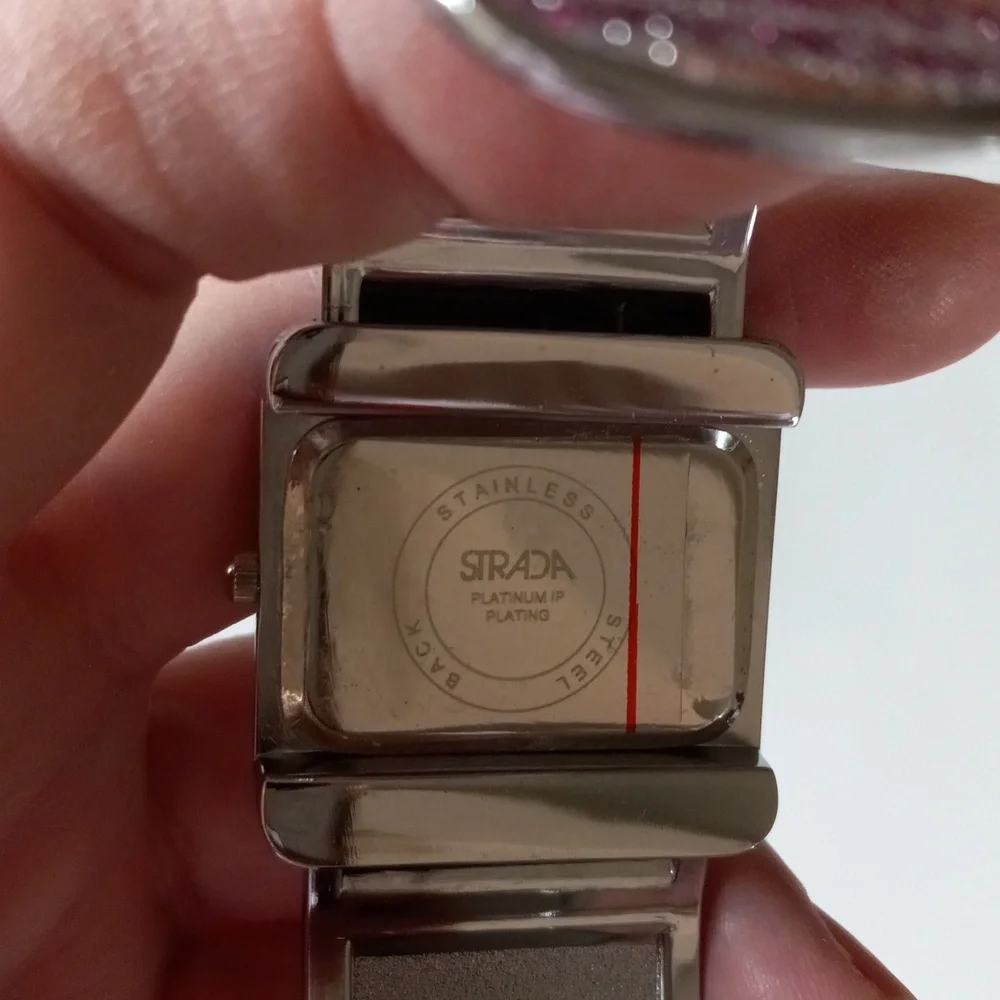 2 Strada Cuff Women's Watches. - Picture 3 of 7